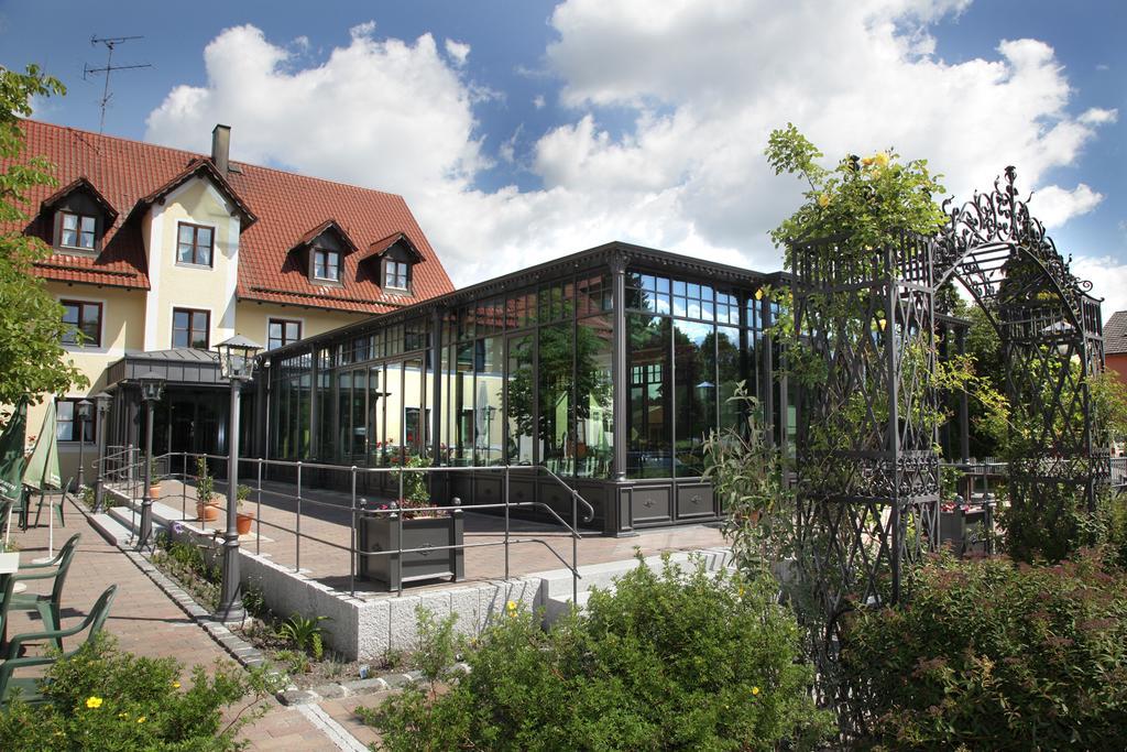 Hotel Landgasthof Hofmeier 헤첸하우젠 외부 사진