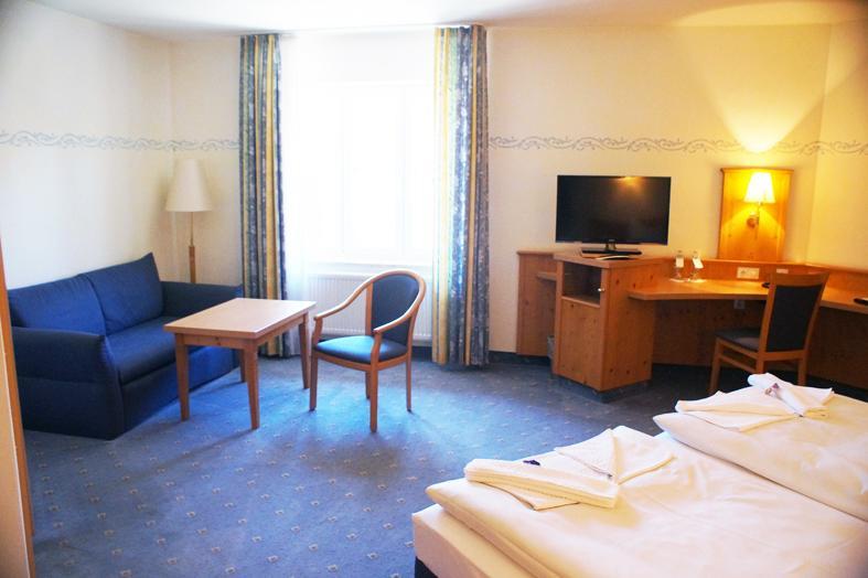 Hotel Landgasthof Hofmeier 헤첸하우젠 외부 사진